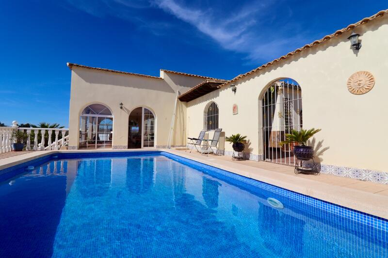 Landhuis Te koop in Catral, Alicante