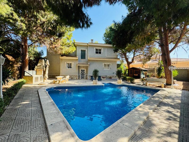 Villa à vendre dans Ciudad Quesada, Alicante