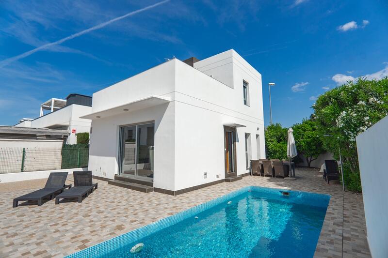 Villa till salu i Ciudad Quesada, Alicante