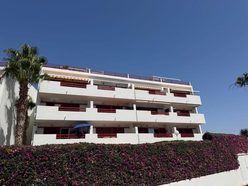 Leilighet til salgs i Playa Flamenca, Alicante