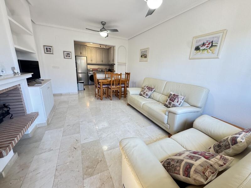 2 Cuarto Adosado en venta