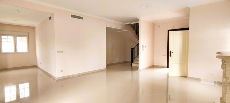 4 slaapkamer Villa Te koop