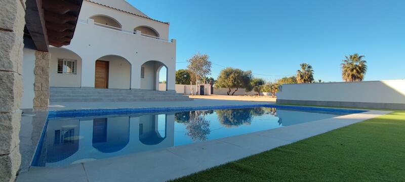 Landhuis Te koop in Catral, Alicante