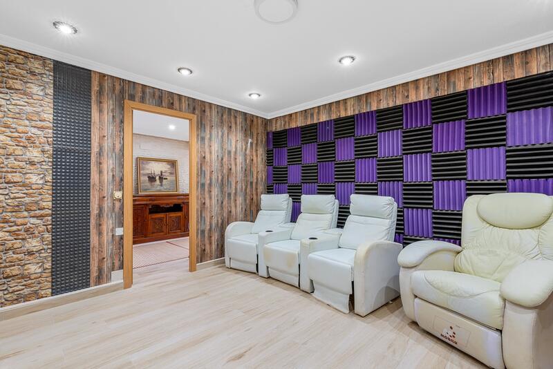 4 slaapkamer Villa Te koop