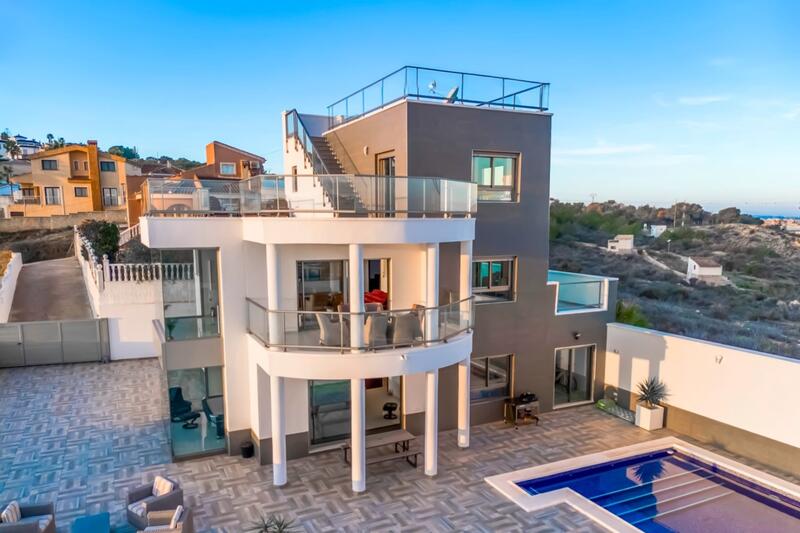 Villa Te koop in Ciudad Quesada, Alicante