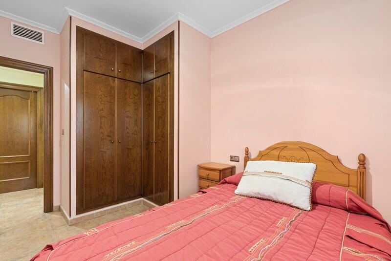 3 slaapkamer Landhuis Te koop