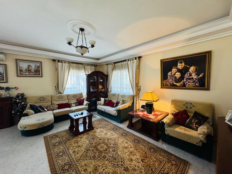 5 slaapkamer Villa Te koop