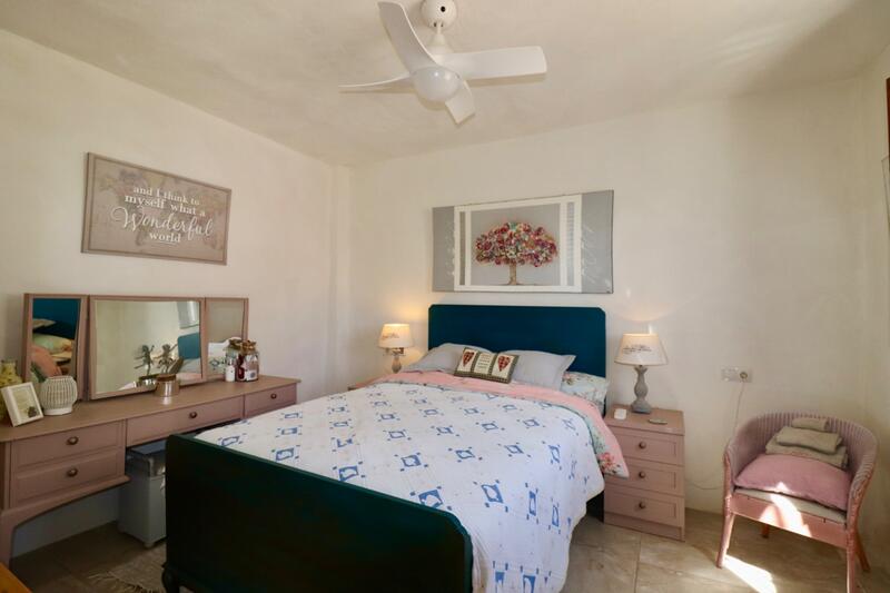 3 Cuarto Casa de Campo en venta
