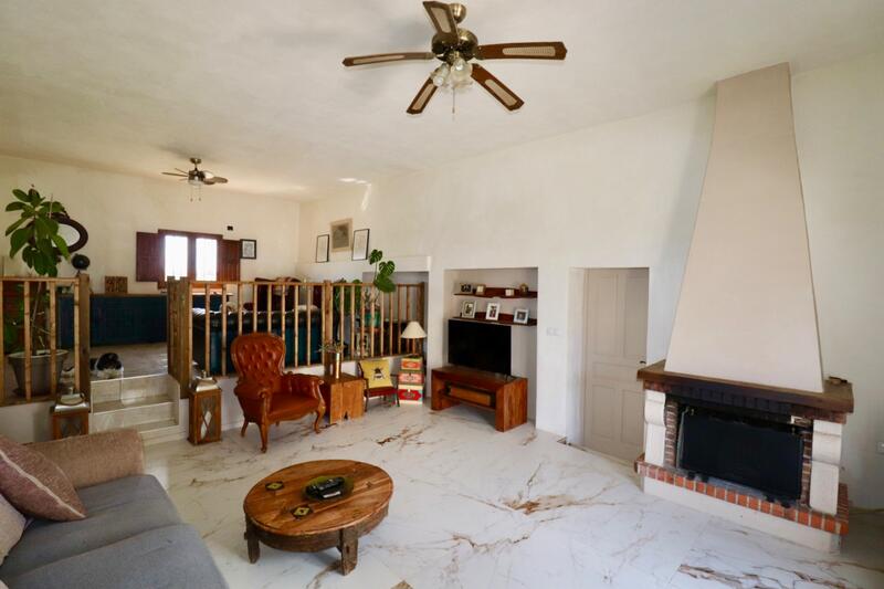 3 Cuarto Casa de Campo en venta