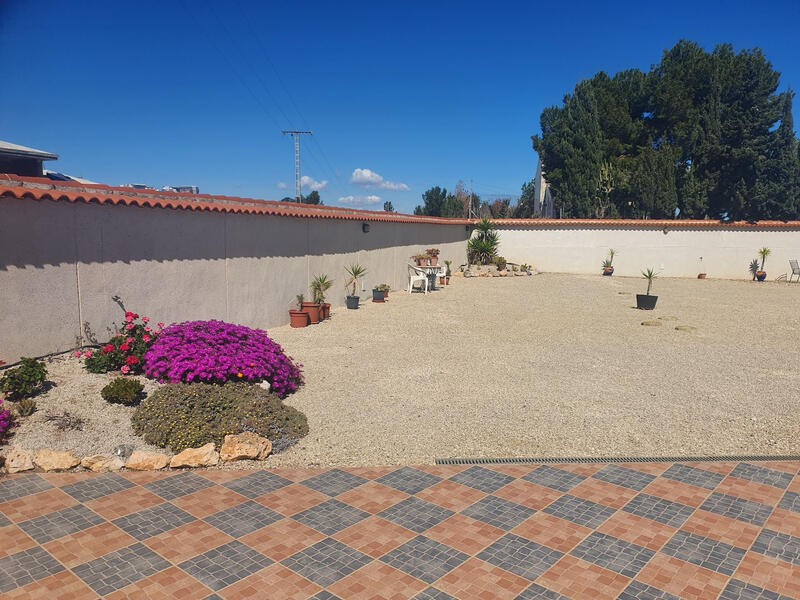 4 bedroom Villa for sale