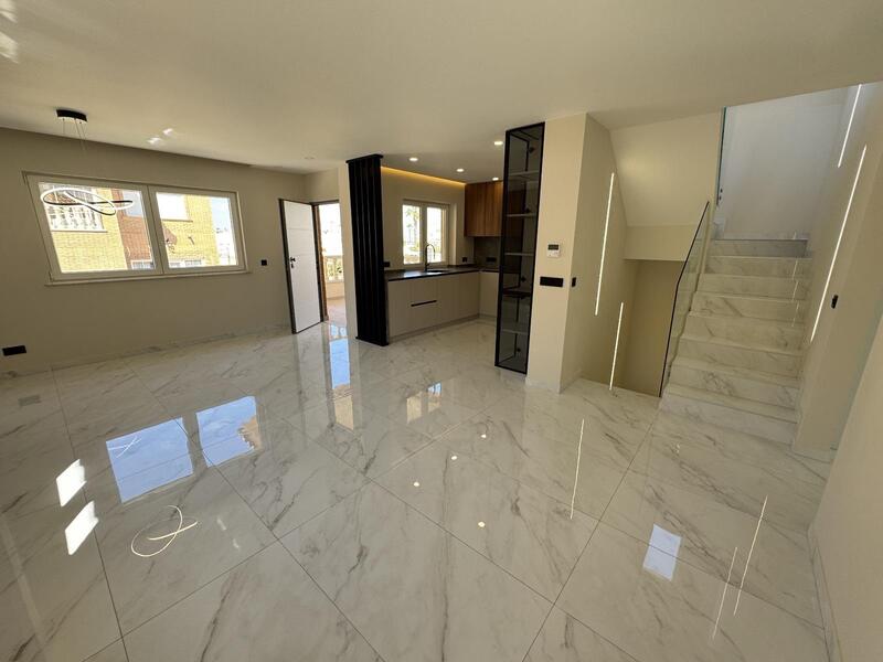 4 Schlafzimmer Villa zu verkaufen