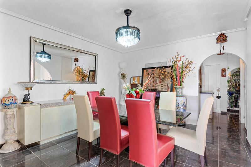 4 Schlafzimmer Villa zu verkaufen