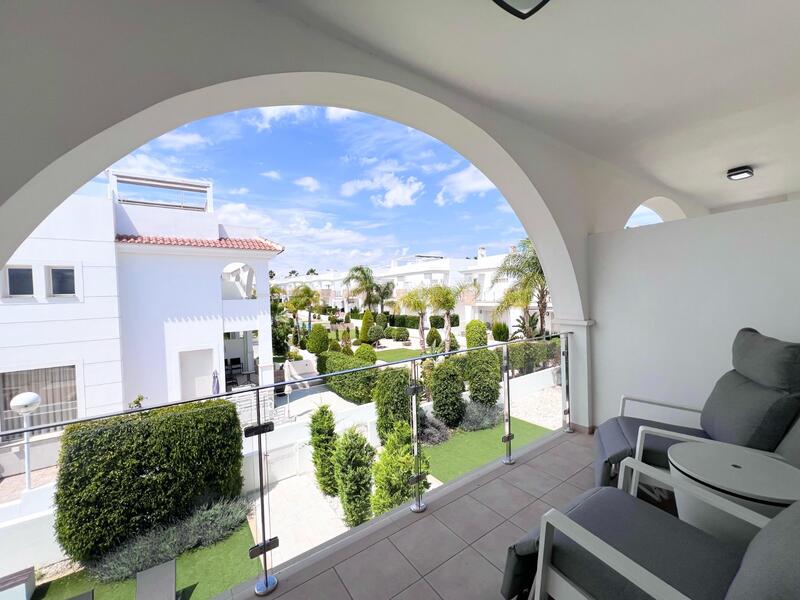 2 slaapkamer Appartement Te koop
