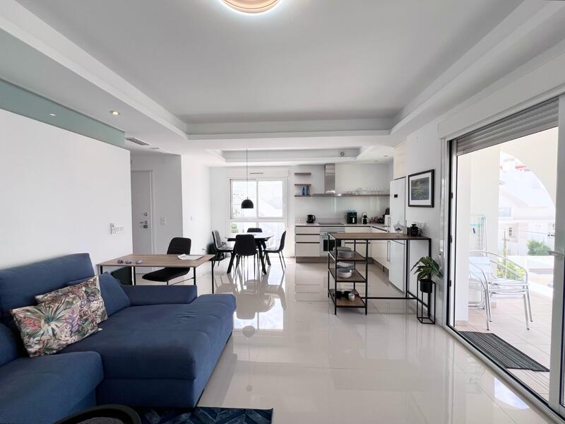 2 slaapkamer Appartement Te koop
