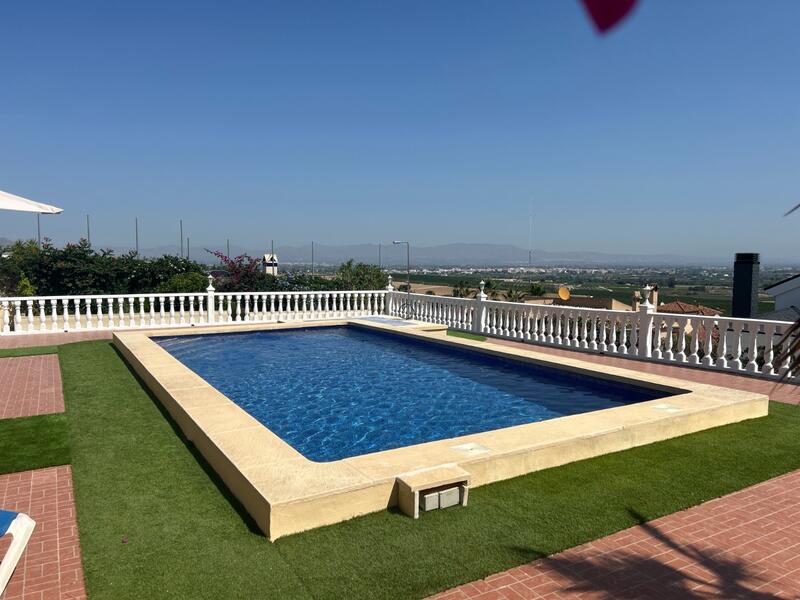 3 slaapkamer Villa Te koop