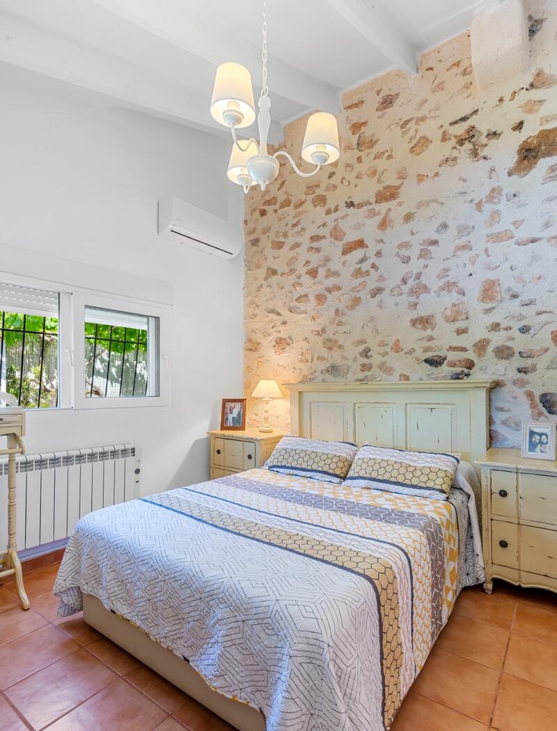 3 Schlafzimmer Landhaus zu verkaufen