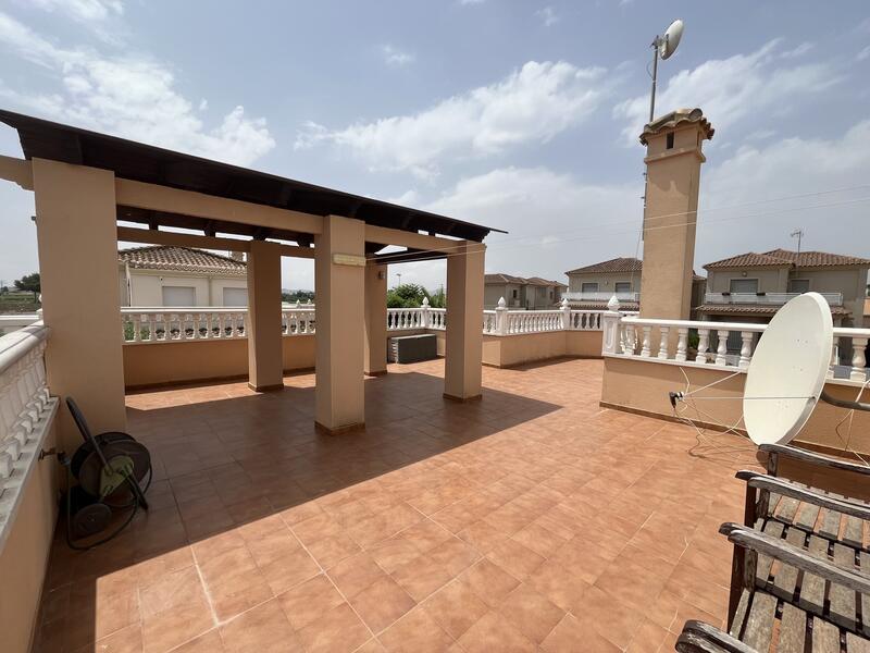 2 Cuarto Villa en venta