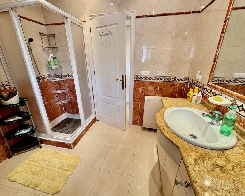4 bedroom Villa for sale