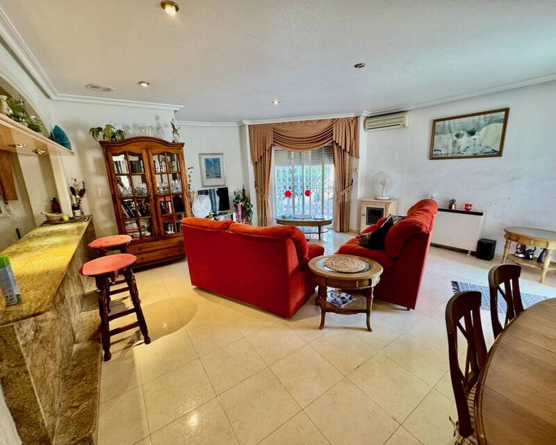 4 bedroom Villa for sale