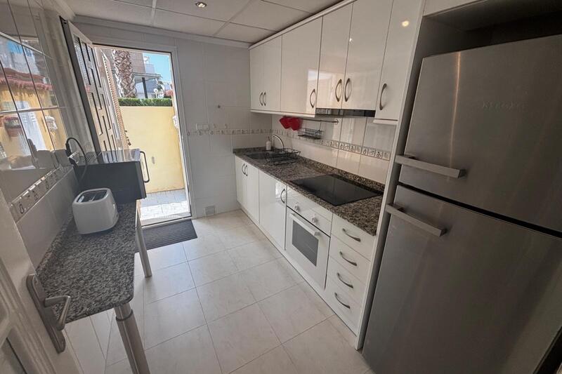 2 Cuarto Adosado en venta