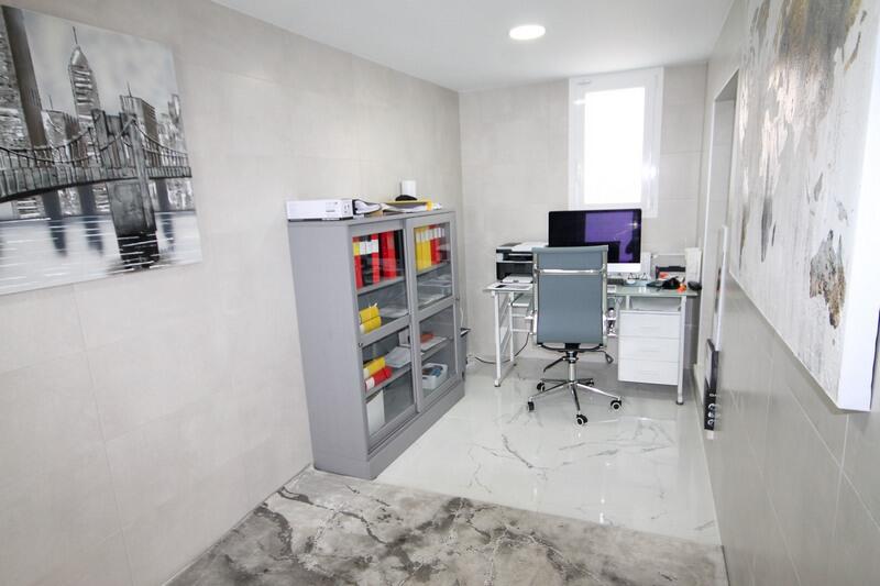 3 slaapkamer Villa Te koop