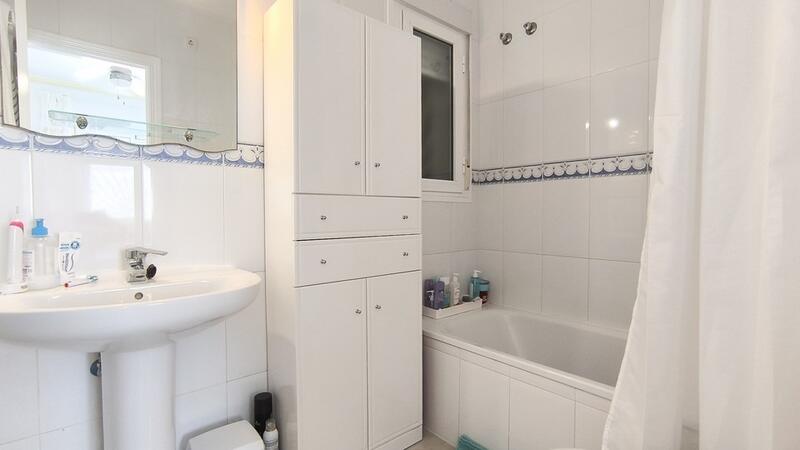 2 Schlafzimmer Villa zu verkaufen