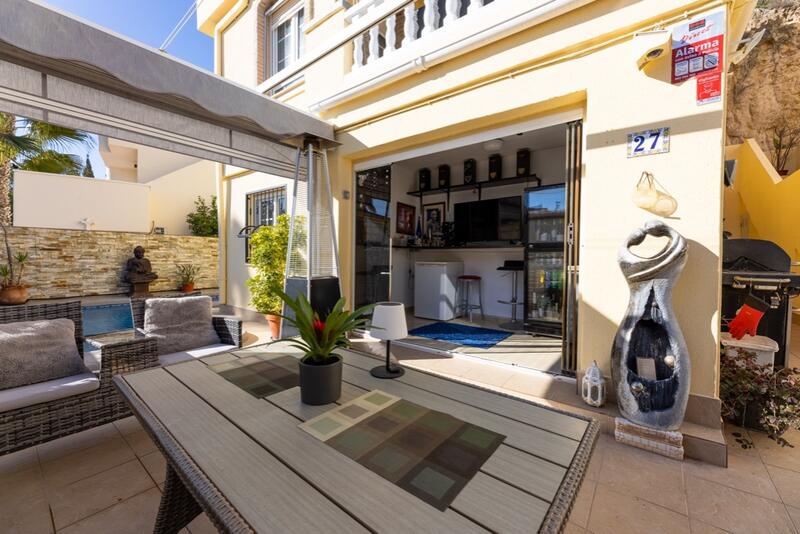 4 slaapkamer Villa Te koop