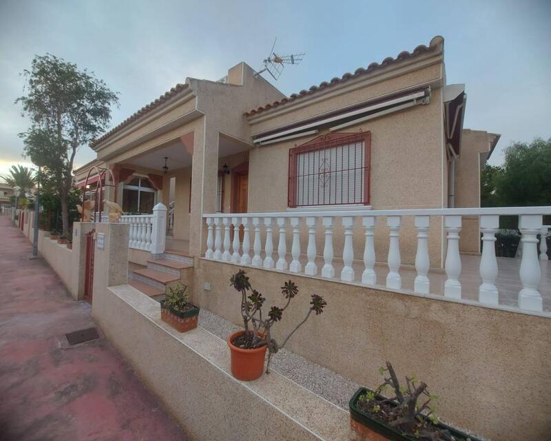2 slaapkamer Villa Te koop