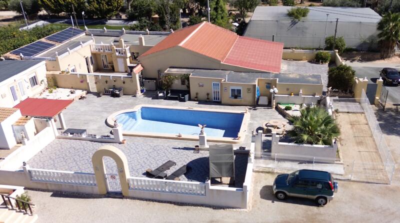 Herregård til salgs i Los Montesinos, Alicante