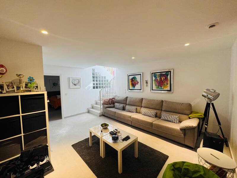 4 Schlafzimmer Villa zu verkaufen