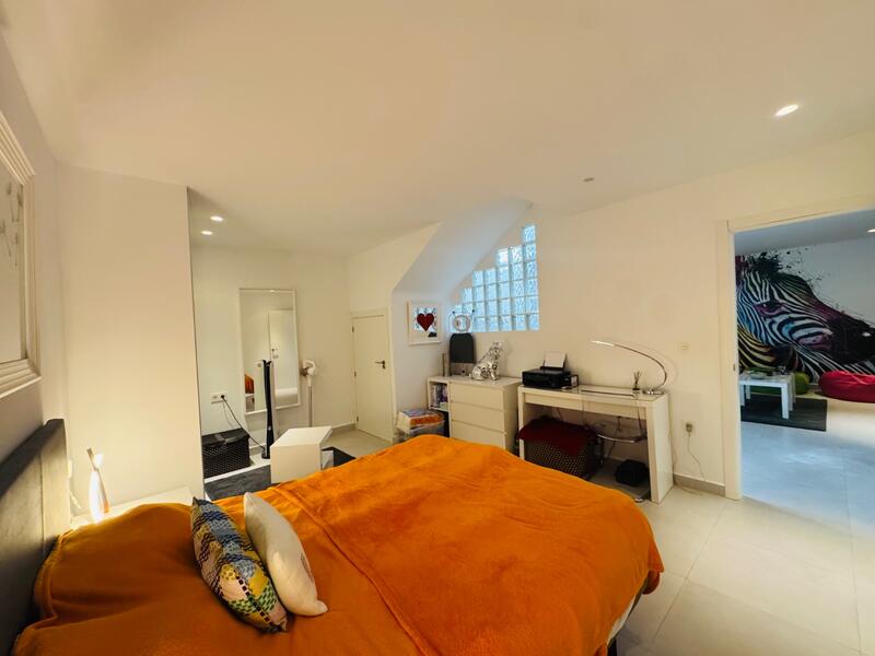 4 Schlafzimmer Villa zu verkaufen