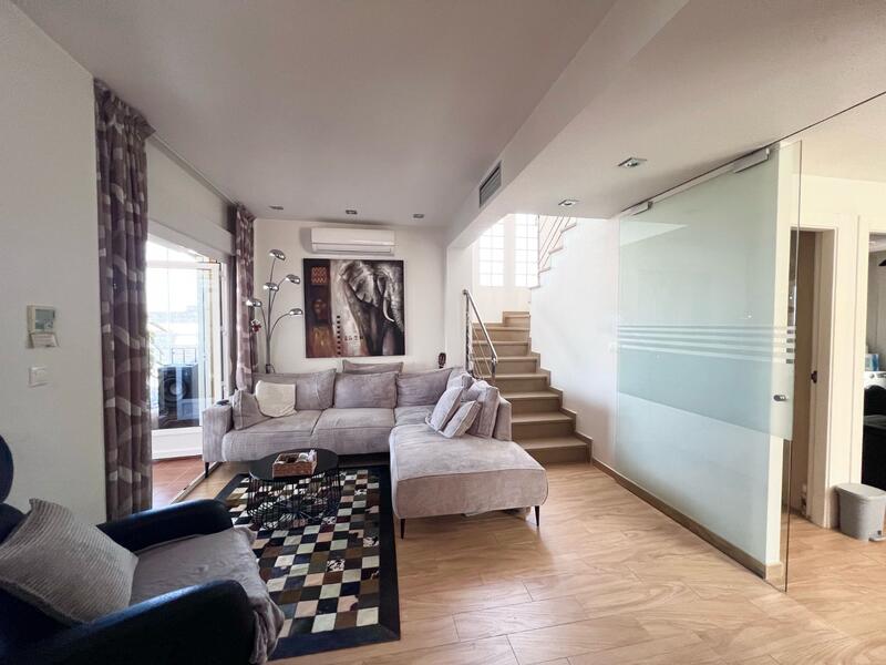 4 Cuarto Villa en venta