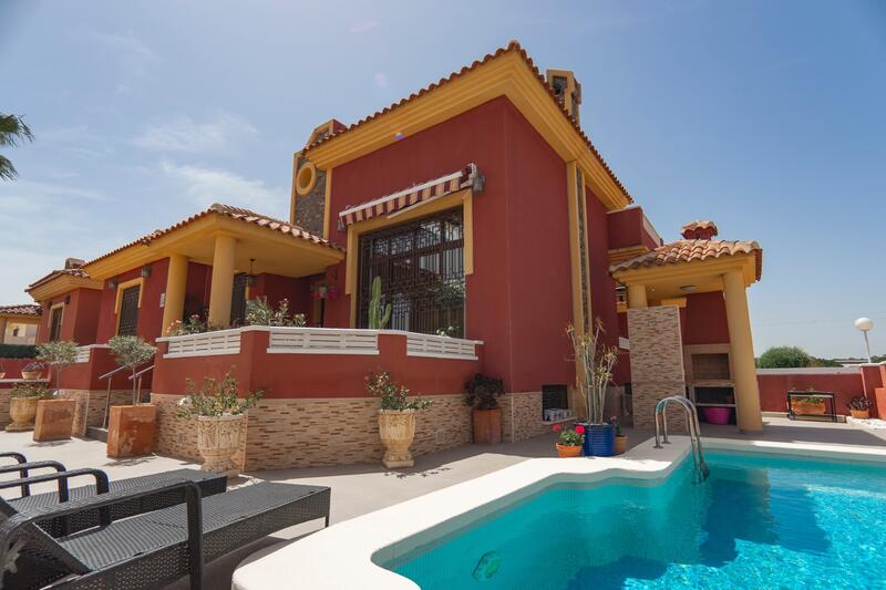 3 bedroom Villa for sale