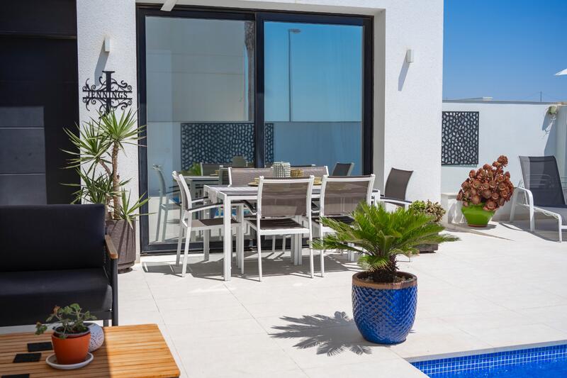 3 Cuarto Villa en venta