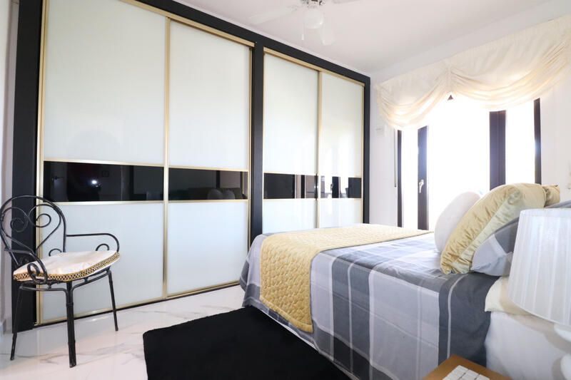5 slaapkamer Villa Te koop