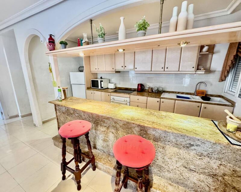 4 Cuarto Villa en venta