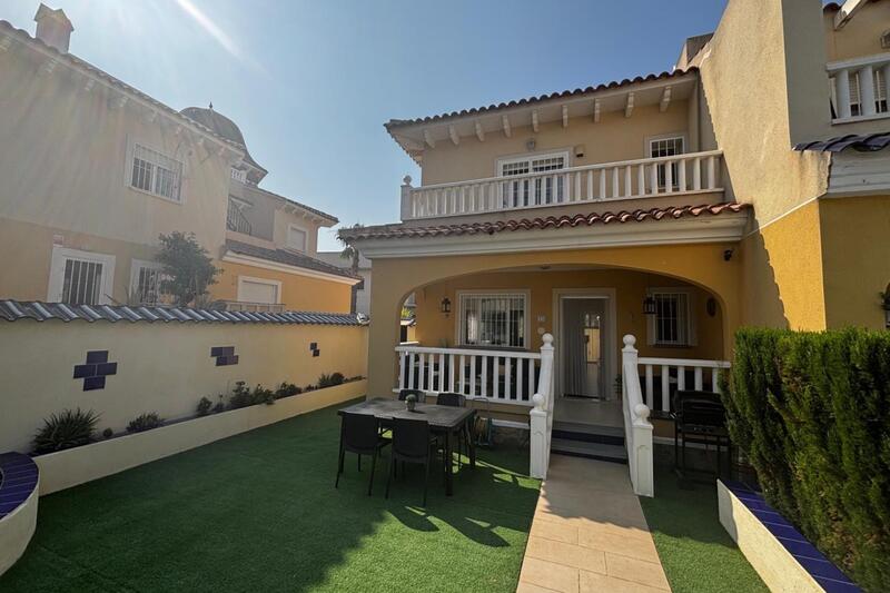Adosado en venta en Ciudad Quesada, Alicante