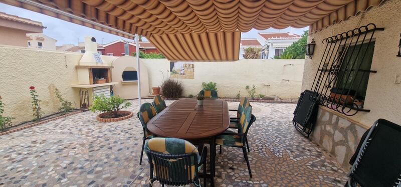 3 bedroom Villa for sale