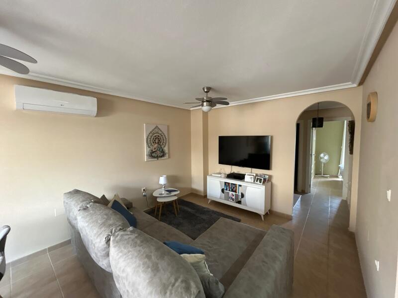 2 slaapkamer Appartement Te koop