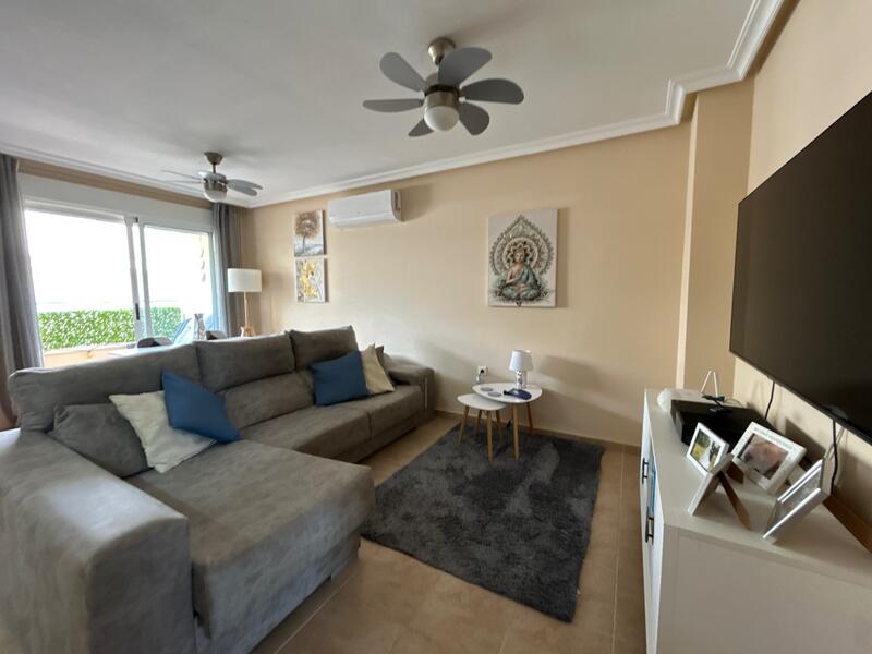 2 slaapkamer Appartement Te koop