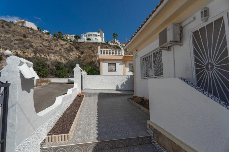 2 bedroom Villa for sale