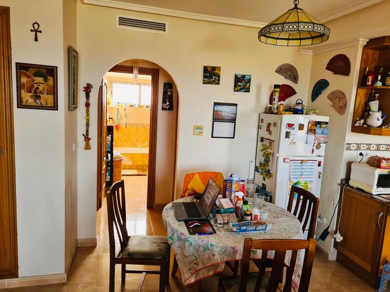2 slaapkamer Appartement Te koop