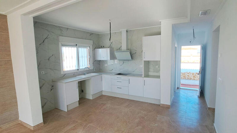 3 Schlafzimmer Landhaus zu verkaufen