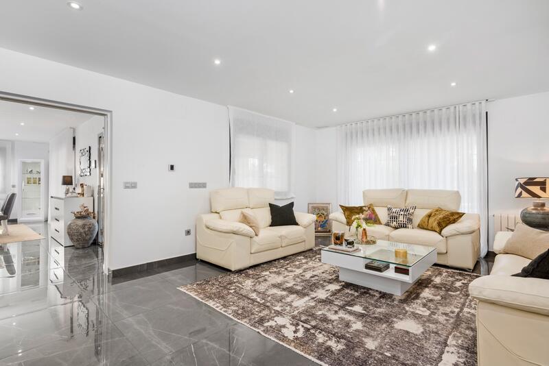 5 Cuarto Villa en venta