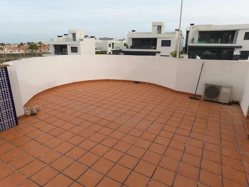 4 slaapkamer Villa Te koop
