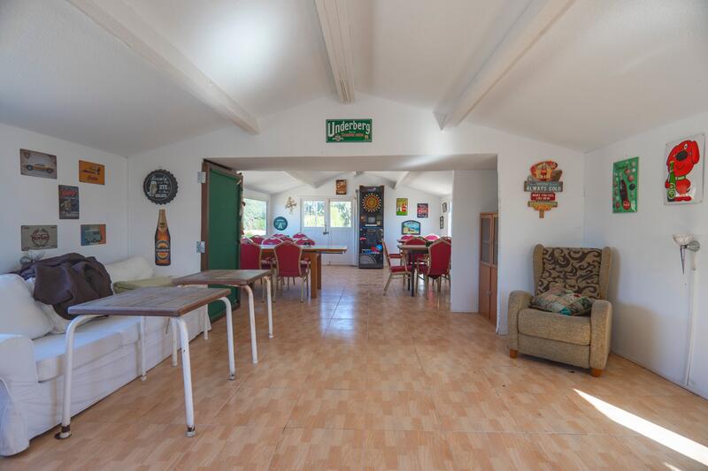 6 bedroom Country House for sale