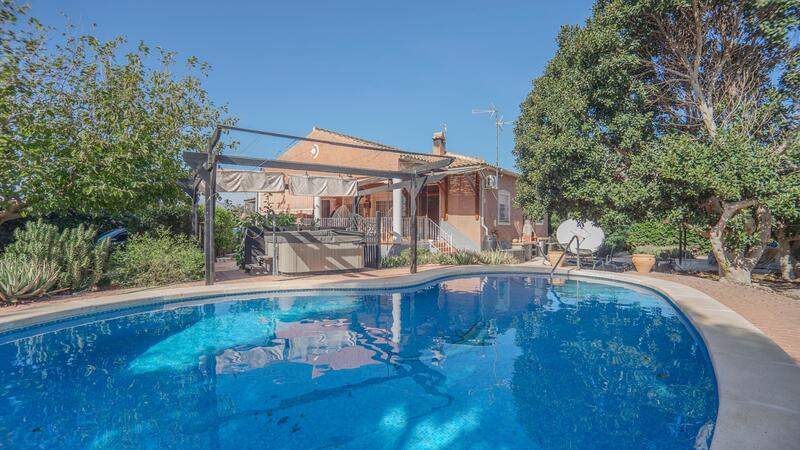 3 Cuarto Casa de Campo en venta