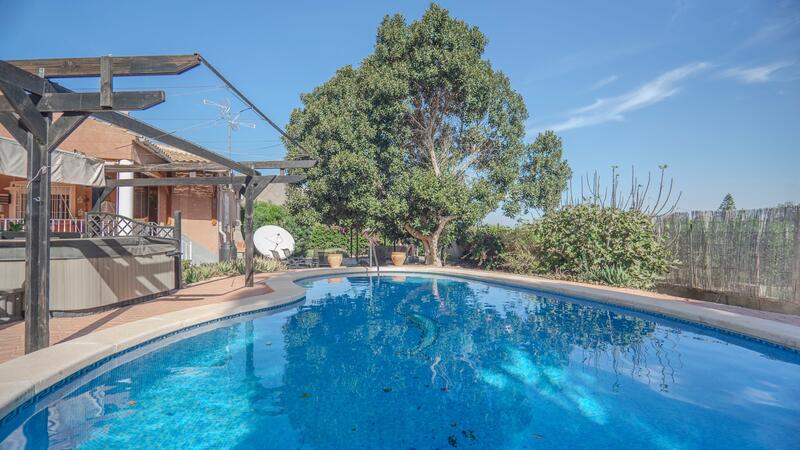 3 Cuarto Casa de Campo en venta