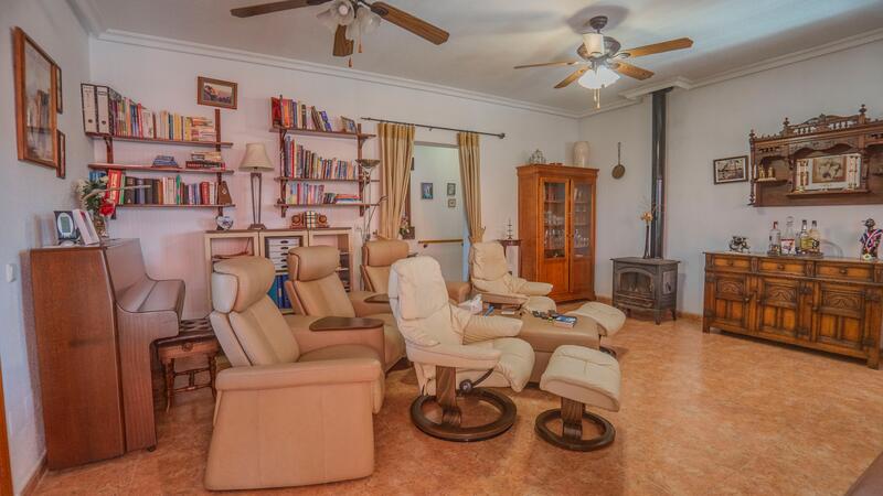 3 Cuarto Casa de Campo en venta