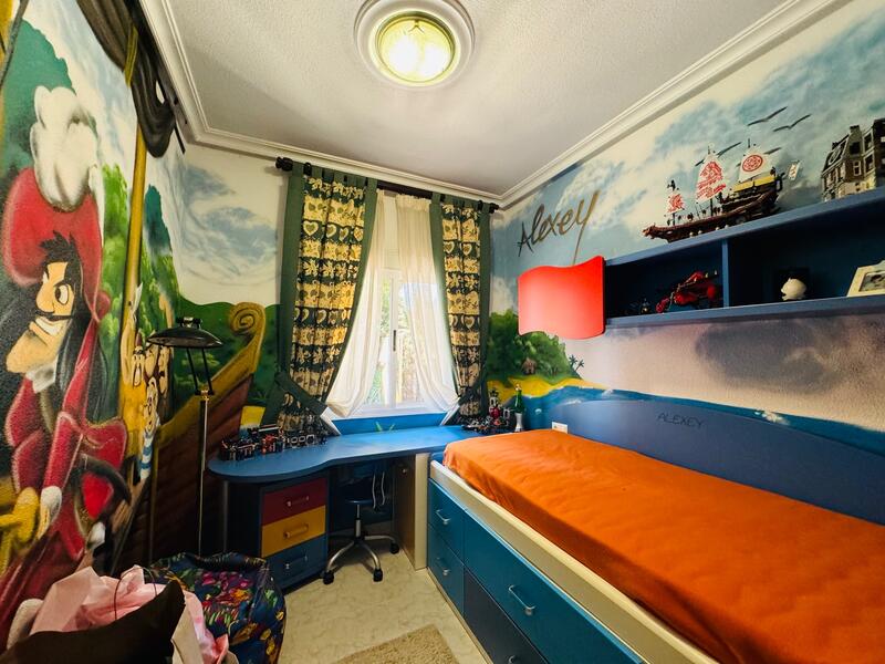 5 Schlafzimmer Villa zu verkaufen